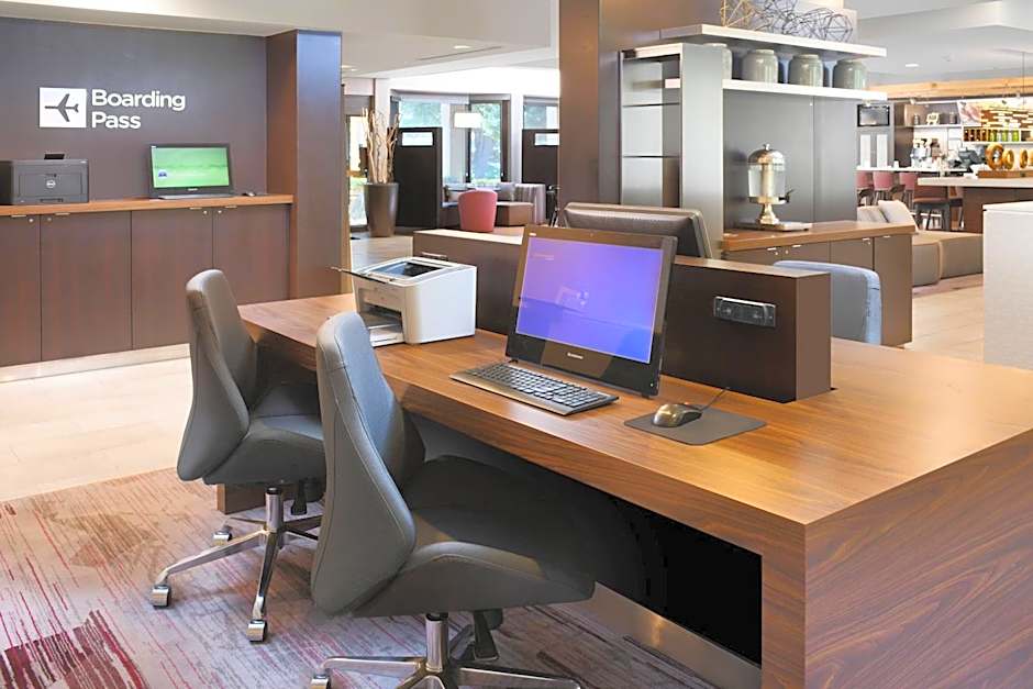 Courtyard by Marriott Dallas Las Colinas