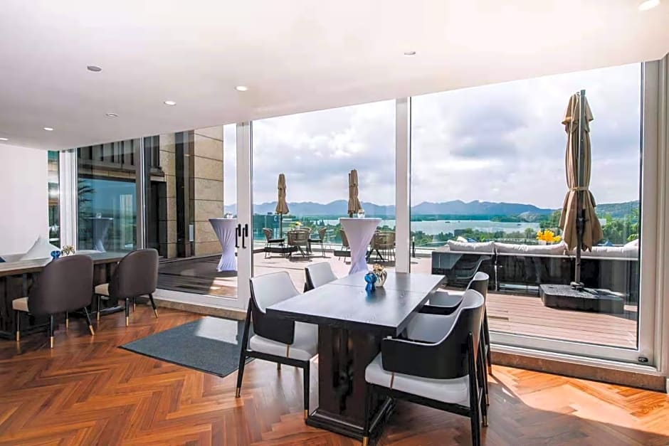Xinqiao Hotel