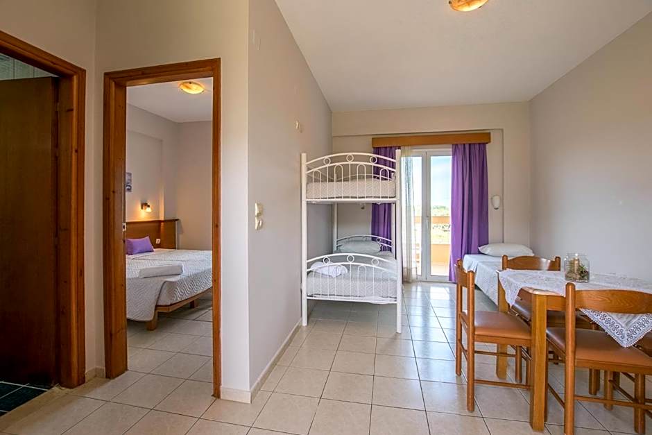 Danelis Studios & Apartments