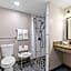 Days Inn & Suites by Wyndham Mesa Near Phoenix