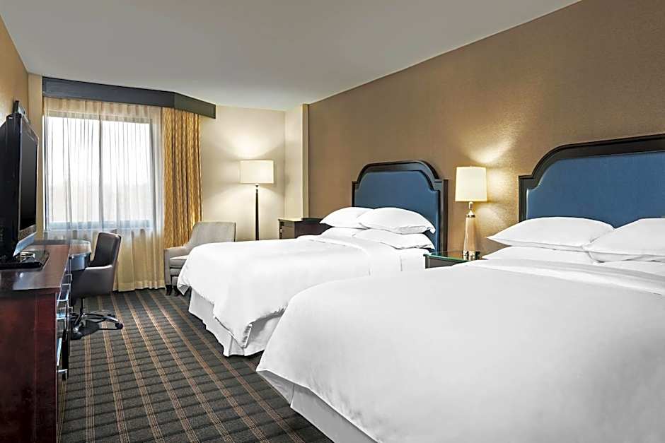 Sheraton Charlotte Airport