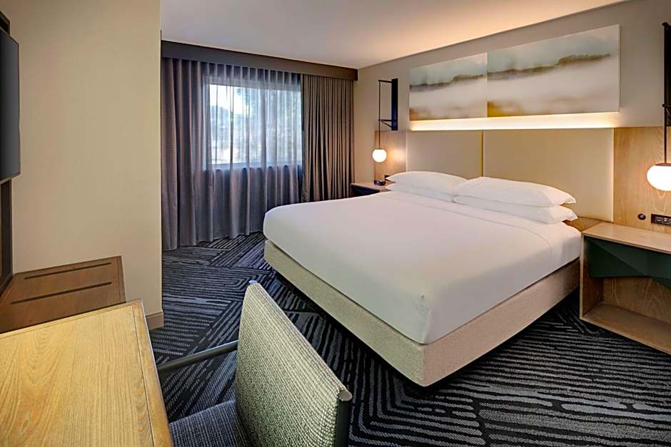 Embassy Suites by Hilton San Rafael Marin County