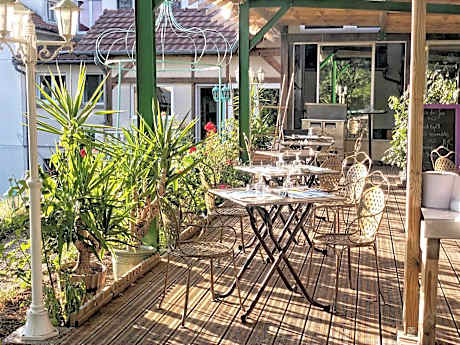 Logis Hôtel & Restaurant - Le Floride