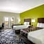La Quinta Inn & Suites by Wyndham Conference Center Prescott