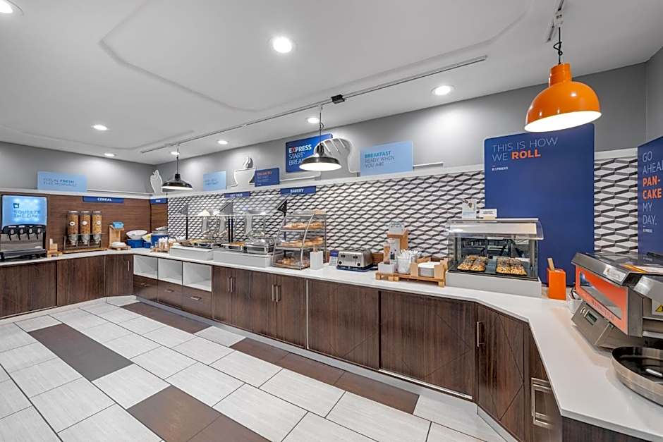 Holiday Inn Express Hotel & Suites San Dimas By IHG