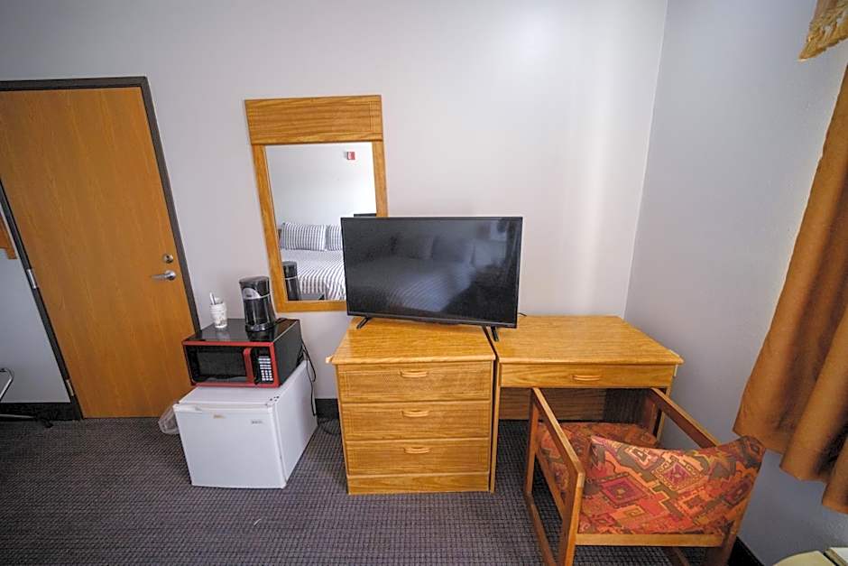 Westwood Inn & Suites Kimball I 90