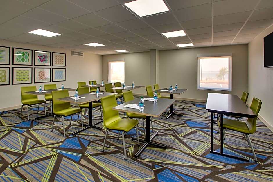 Holiday Inn Express And Suites Atlantic City W Pleasantville By IHG