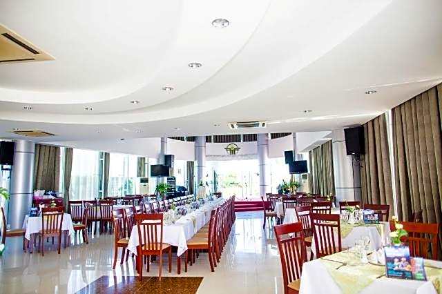 River Hotel Ha Tien