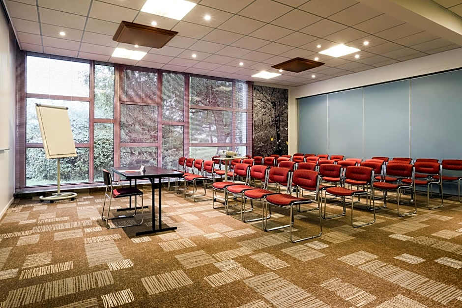 ibis Charleville Mezières