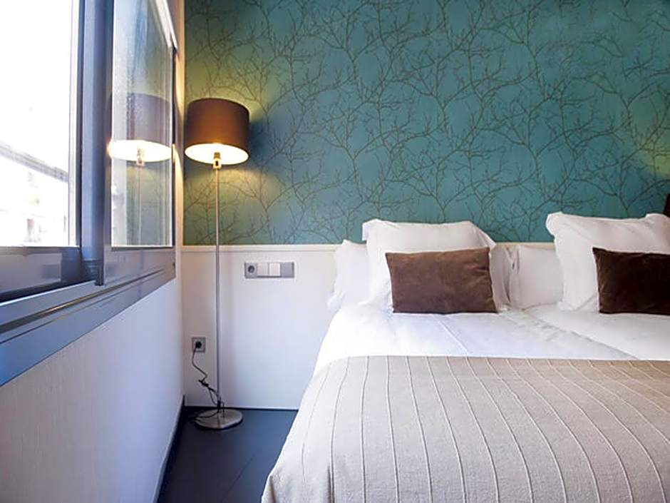 Barcelona Fifteen central Aparthotel
