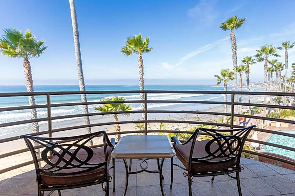 Pacific Terrace Hotel
