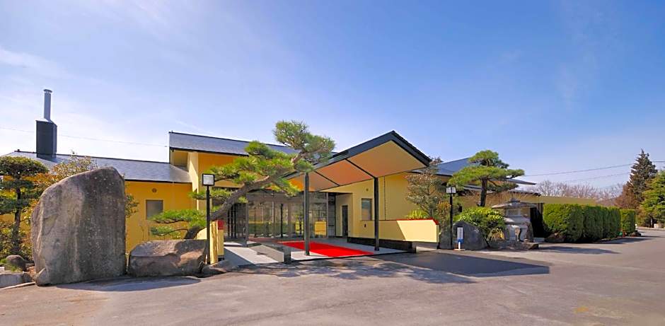 hotel hakuryuko resort