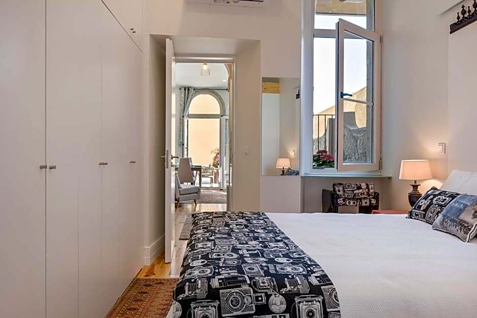 Beco do Paço by Porto Dream Stays