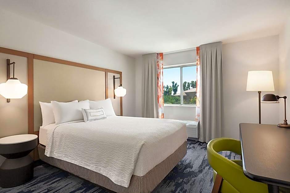 Fairfield Inn by Marriott Visalia Sequoia