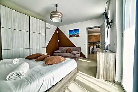 Apartment with Terrace