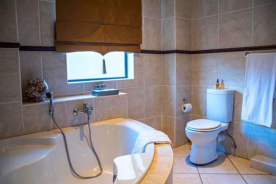 Casa Flora Guesthouse