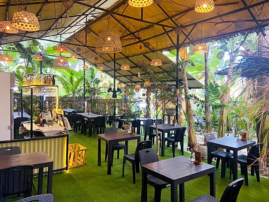Ecostay Panglao Resort Hotel