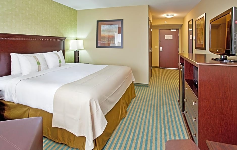 Holiday Inn Columbia East, an IHG Hotel