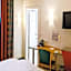 Garner Hamburg Wandsbek Marktplatz By IHG