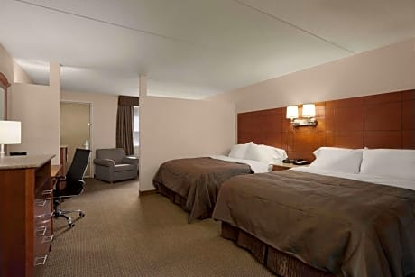 Room 2 Queen Beds Accessible Non Smoking (Roll-In Shower) NON-REFUNDABLE