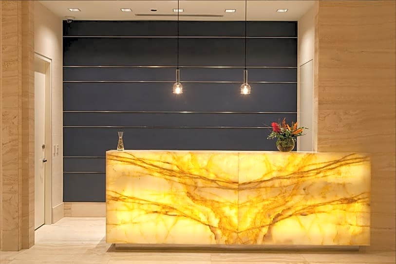 Hotel Arista at CityGate Centre