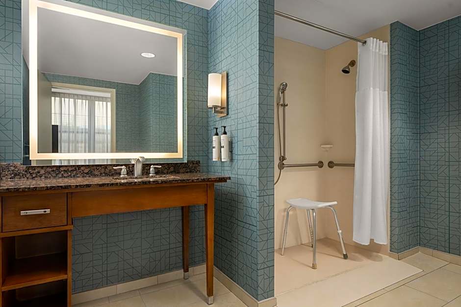Homewood Suites By Hilton Cincinnati-Downtown