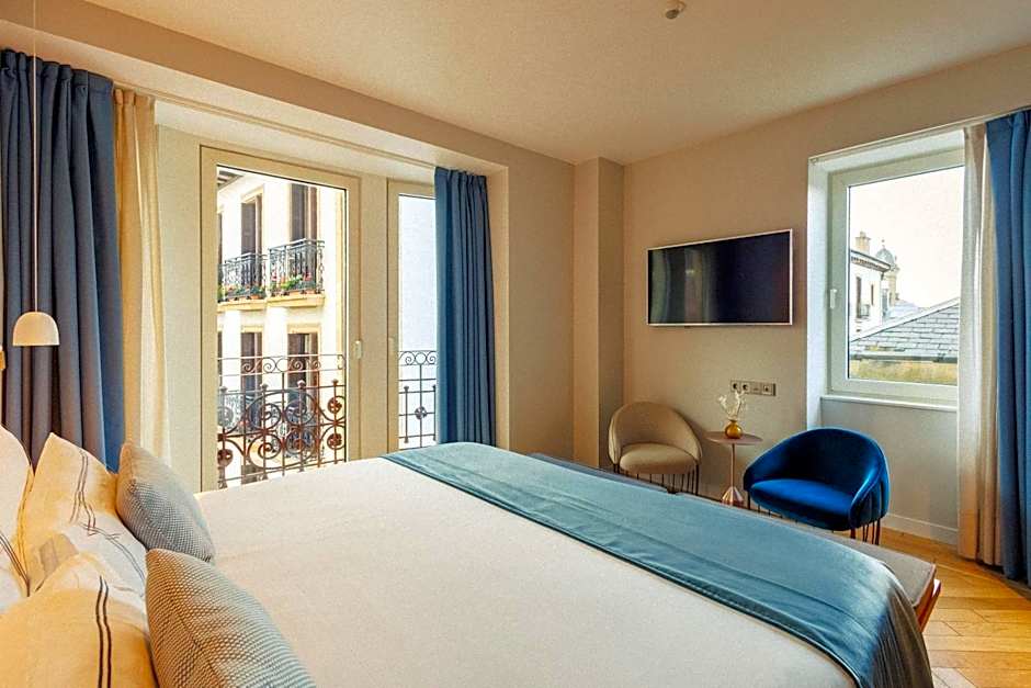 Lasala Plaza Hotel - Adults Only
