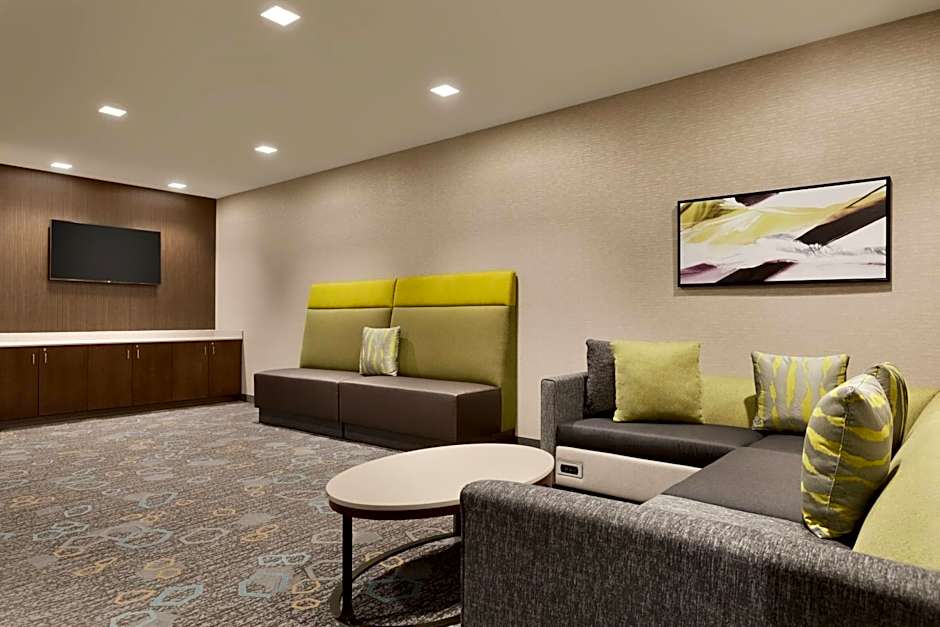 Courtyard by Marriott St Paul Woodbury