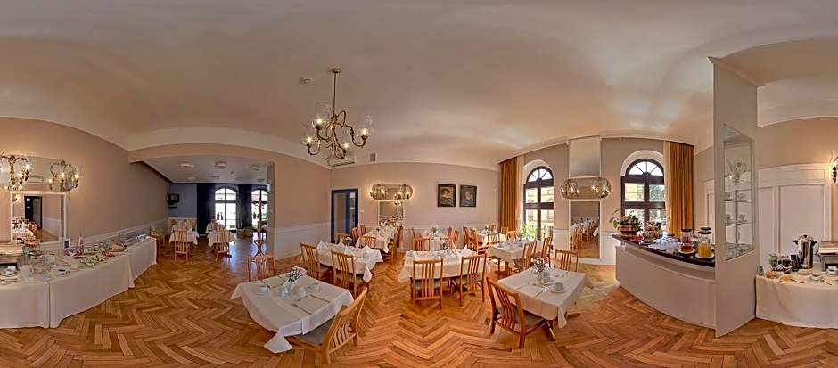 Hotel BAST Wellness & SPA