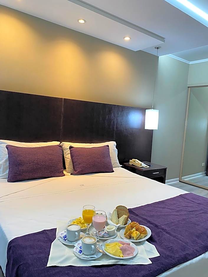 Howard Johnson Plaza by Wyndham Buenos Aires Florida Street