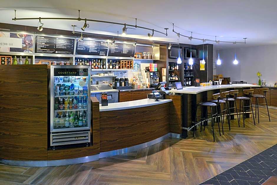 Courtyard by Marriott Harrisburg Hershey
