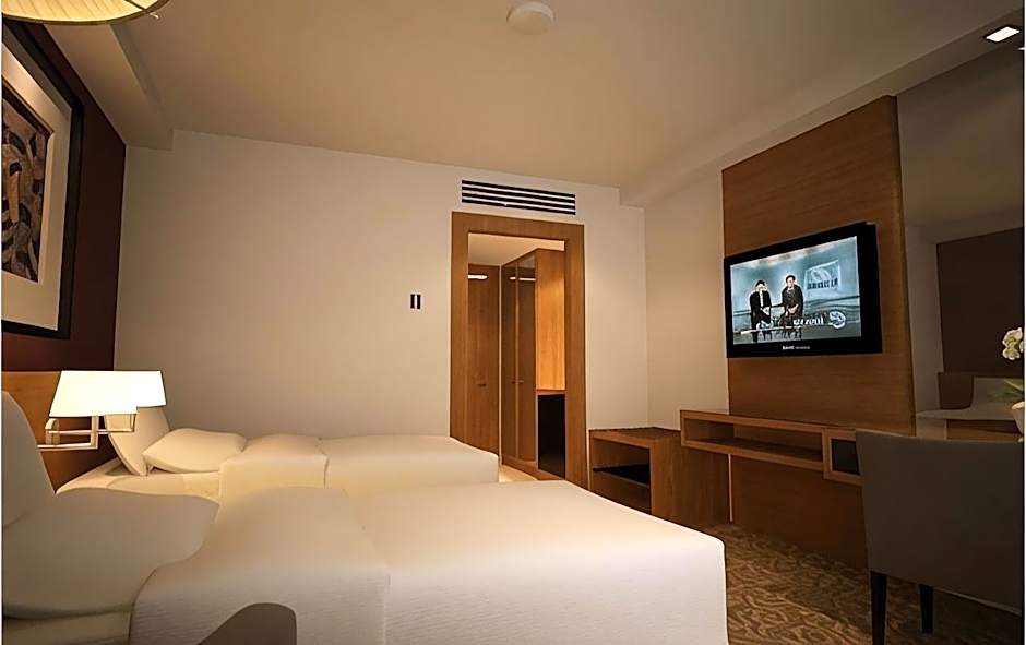Tenera Hotel & Suites