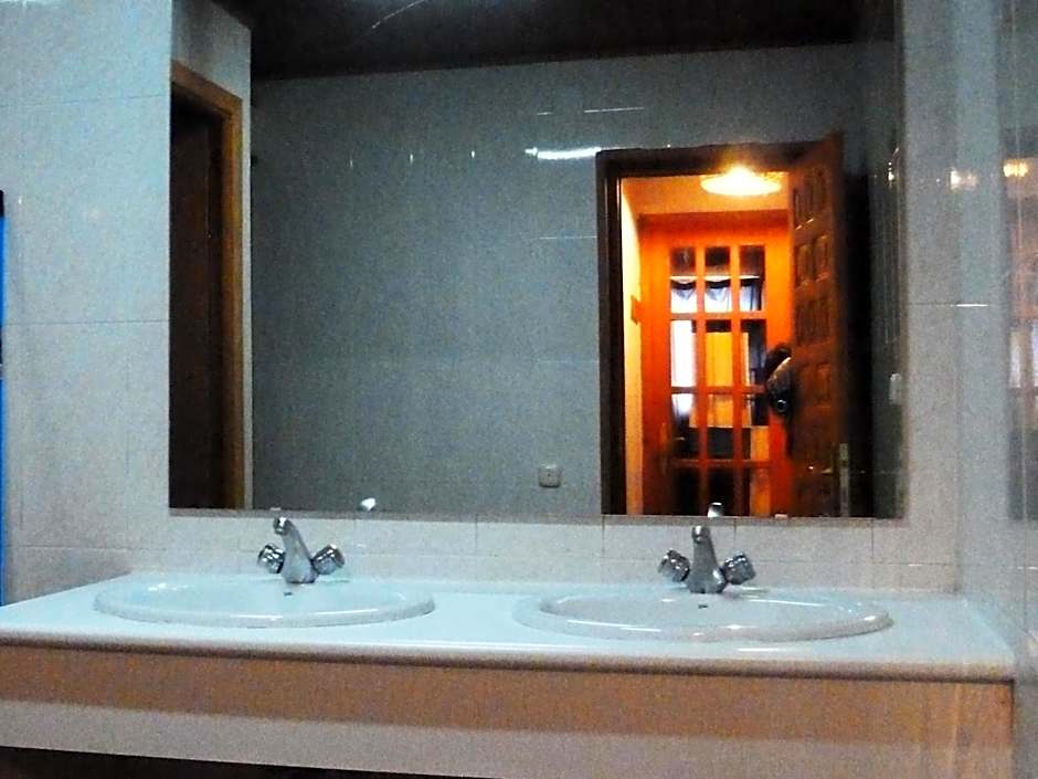 Albergue "El Aguila"