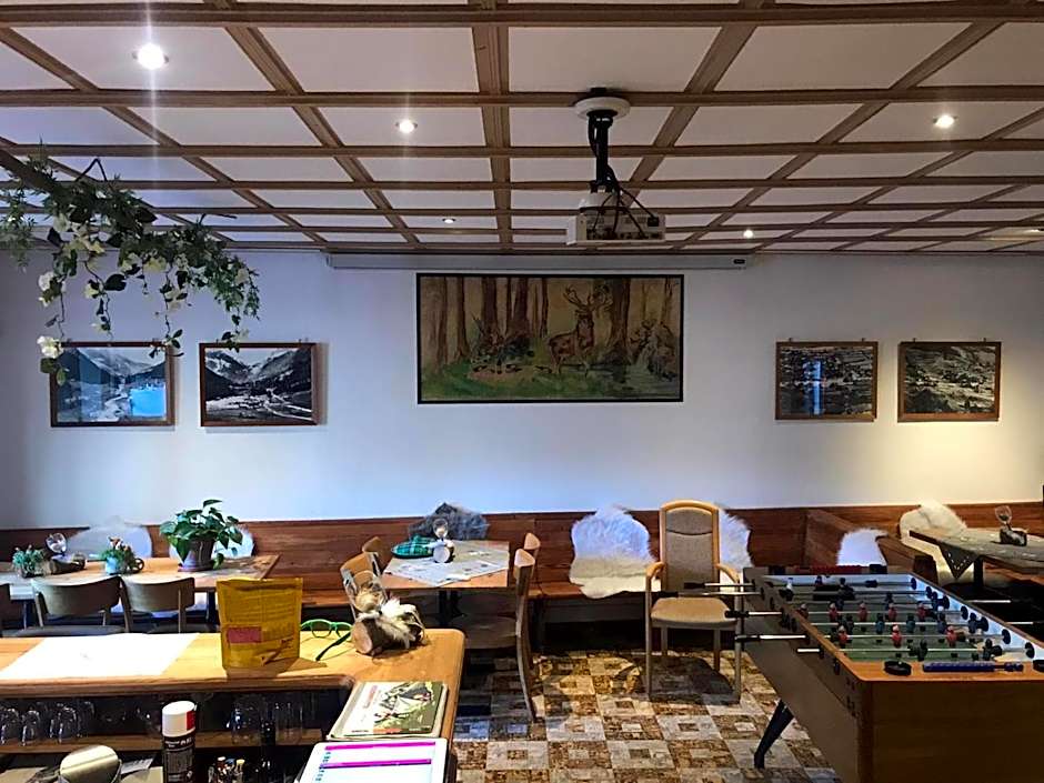 Auberge Restaurant les Aiguilles Rouges