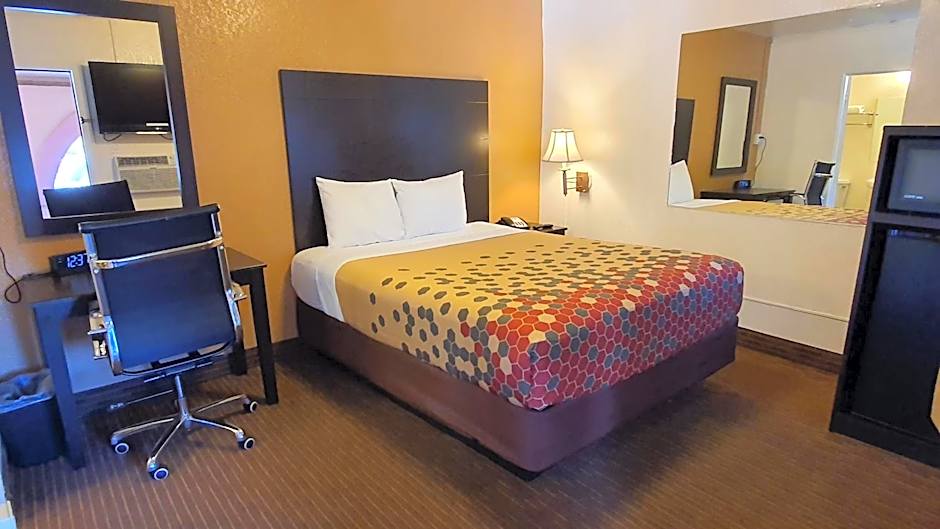 Rodeway Inn Flagstaff-Downtown