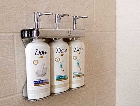 2 Queen Beds Standard Comm Accessible