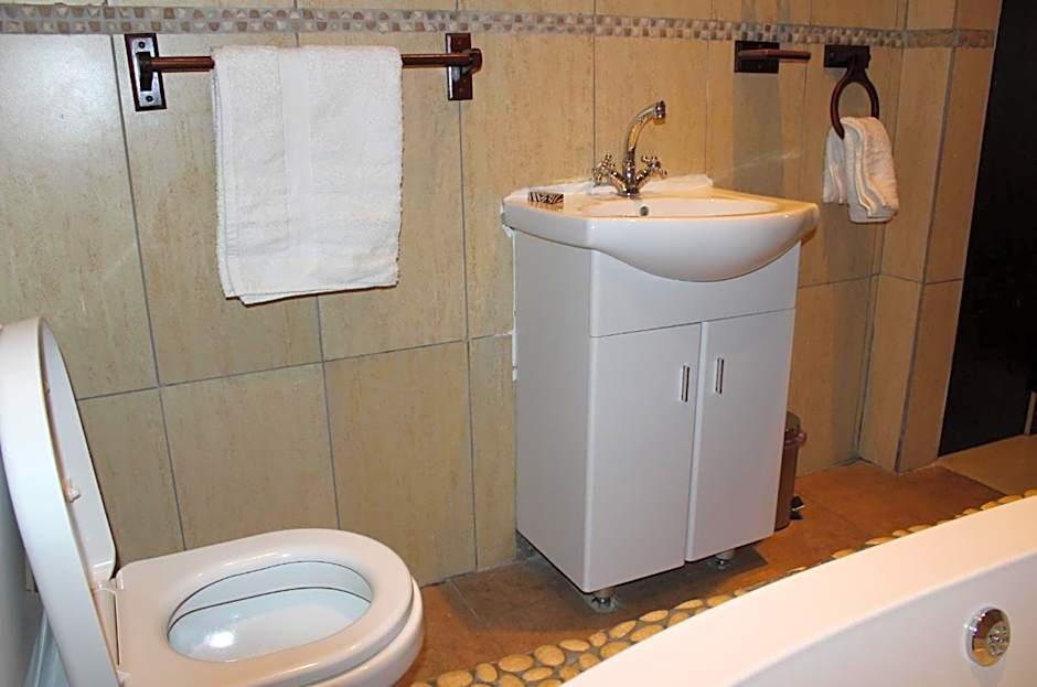 Big Five Guest House