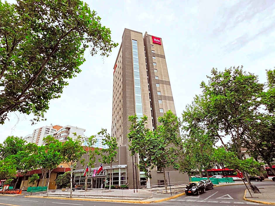 Ibis Santiago Providencia