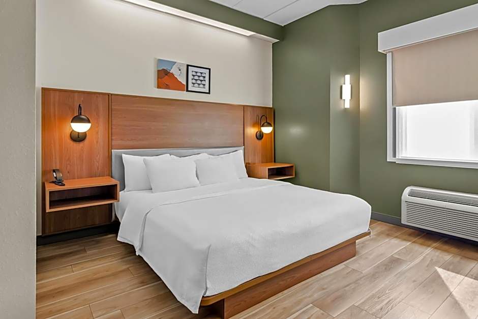 Spark by Hilton Lynchburg