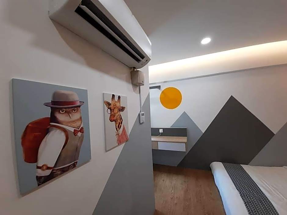 Kuah Town Service Suite Apartment @ Century Suria