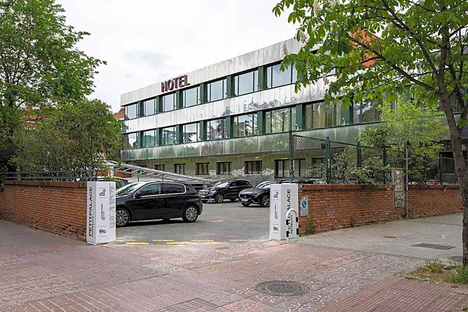 Petit Palace Arturo Soria Alcal