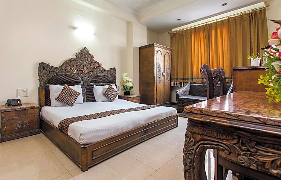 Hotel Sunstar Residency
