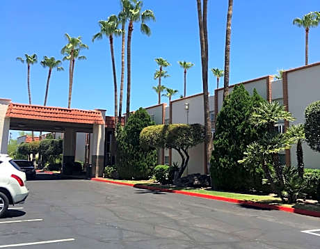 Ramada by Wyndham Tempe Near ASU