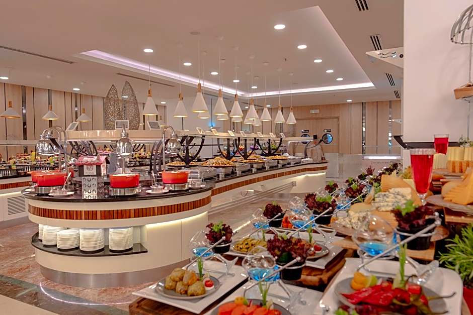 Aydinbey King's Palace & Spa - Ultra All Inclusive