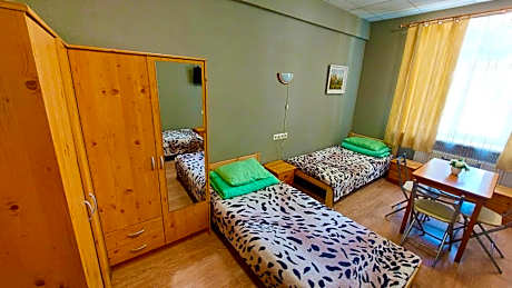 Triple Room with Shared Bathroom