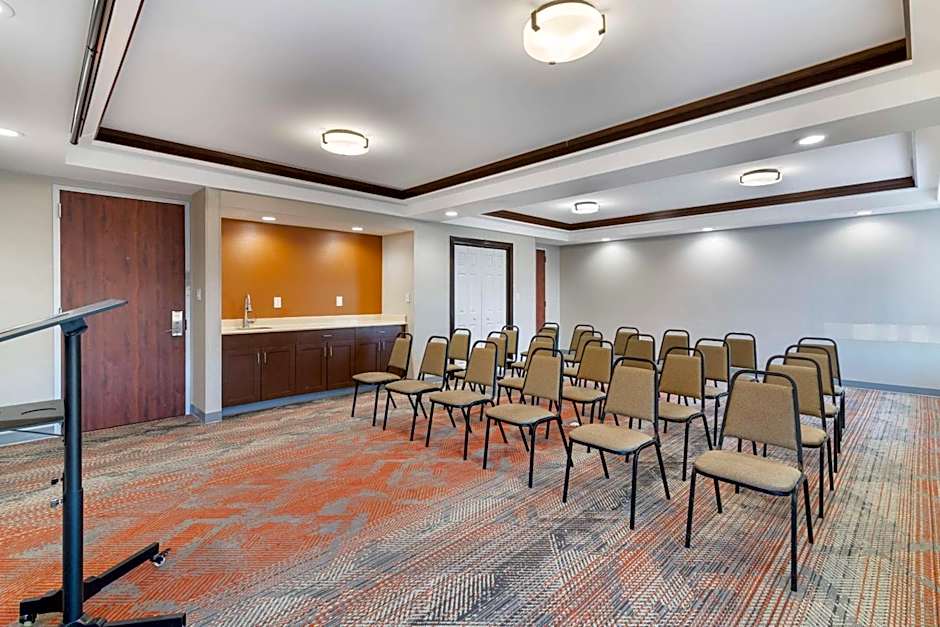 Comfort Inn Manchester Airport