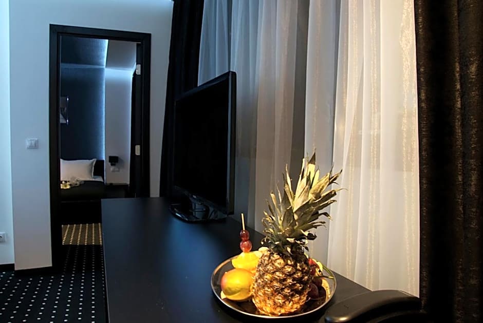 Hotel Fashion - Free Parking