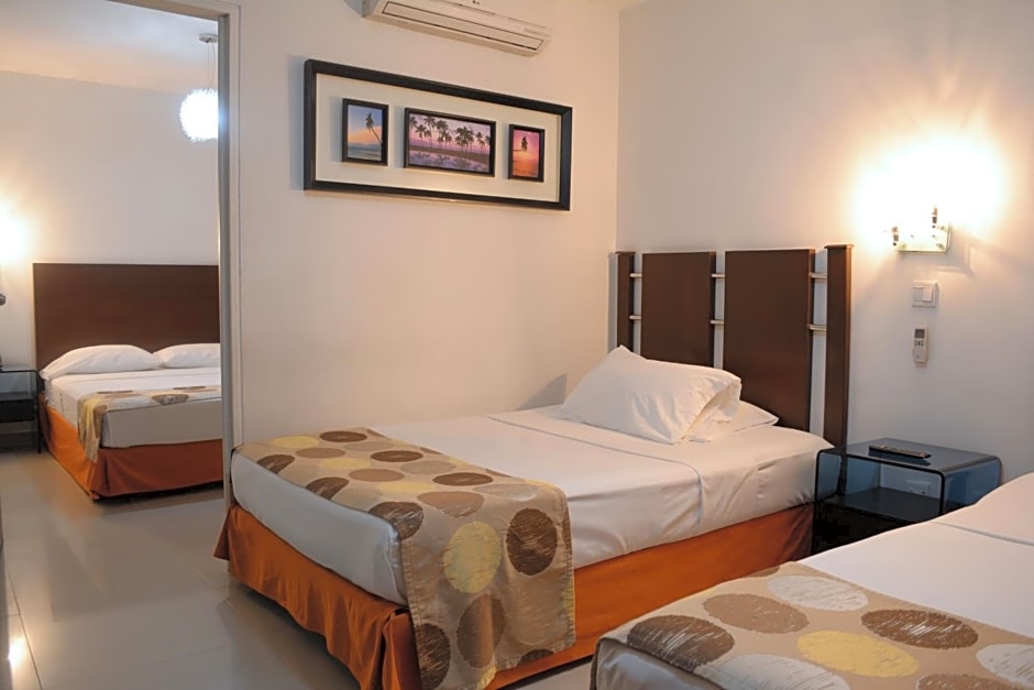 Hotel Calima Real