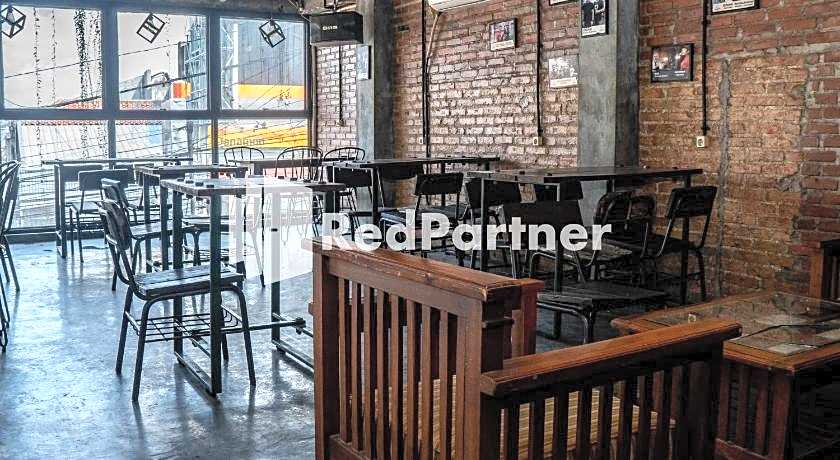 Jabrix Hotel Mitra RedDoorz