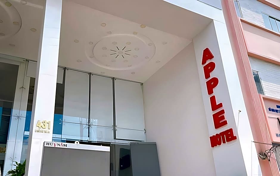 Apple Hotel